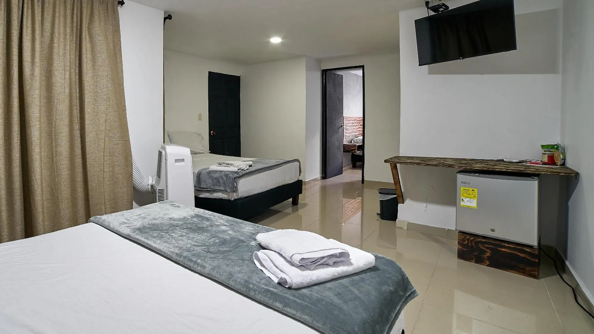 Hotel Express Medellin Farum